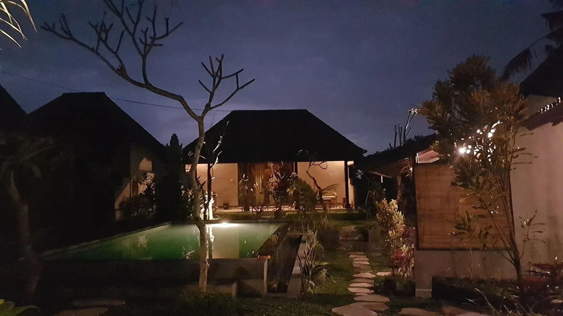 Alojamento de Turismo Selvagem Buda Cottage Ubud